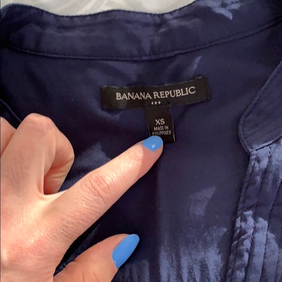Navy blue banana republic button down - Picture 6 of 8
